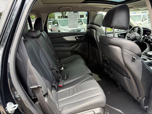 Used 2024 Acura MDX SH-AWD w/ Technology Package image 19
