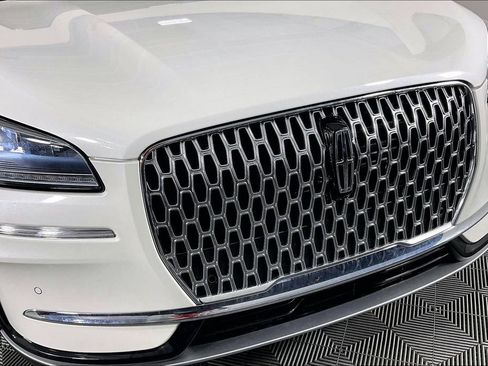 Used 2026 Lincoln Corsair Premiere FWD image 38