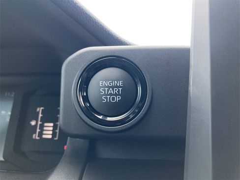 New 2025 Toyota Tacoma SR5 image 9