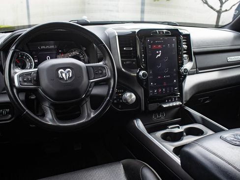 Used 2021 RAM 1500 Laramie w/ Sport Appearance Package AWD/4WD image 4