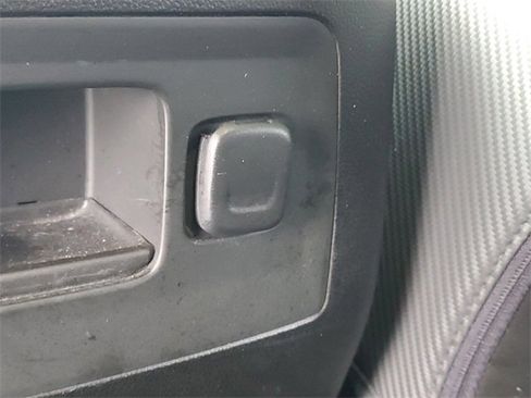 Used 2016 GMC Sierra 1500 SLT image 12