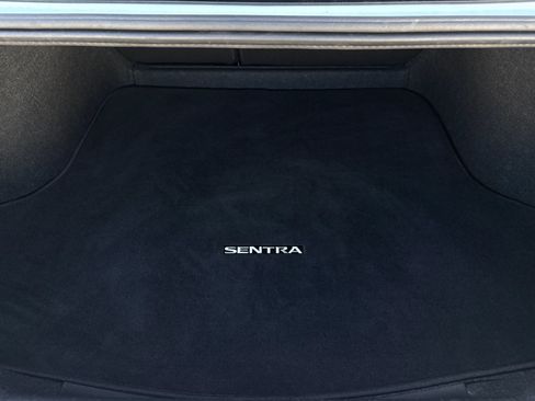Used 2024 Nissan Sentra SV FWD image 29