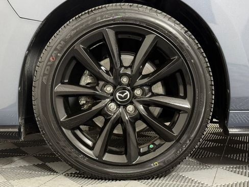 Used 2023 MAZDA MAZDA3 Hatchback w/ Appearance Package image 12