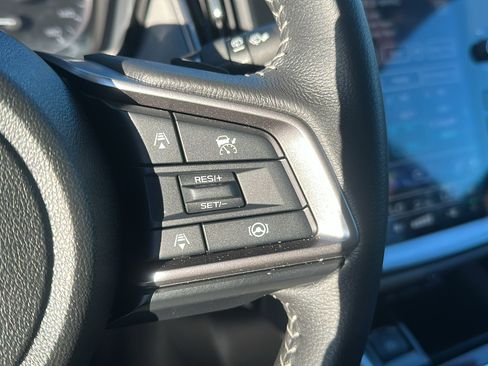 Certified 2025 Subaru Outback Premium w/ Popular Package #1A image 15