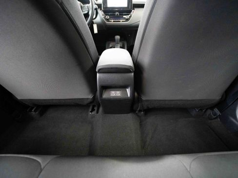 Used 2023 Toyota Corolla LE image 22