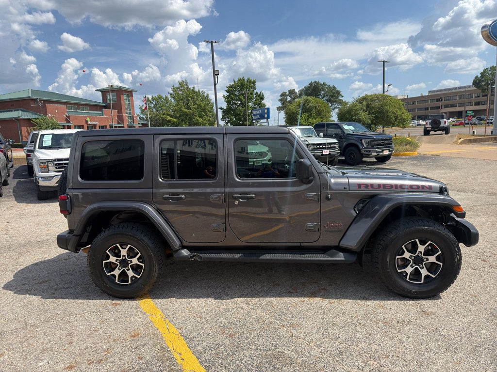 Used 2021 Jeep Wrangler Unlimited Rubicon AWD/4WD image 4