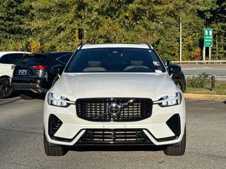 Used 2022 Volvo XC60 T8 R-Design w/ Advanced Package video 2