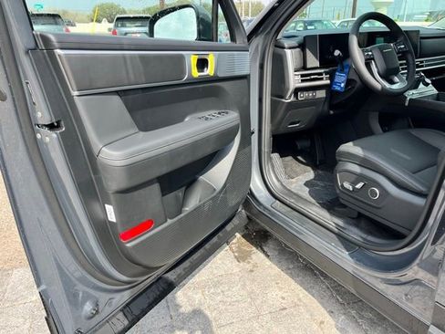 New 2026 Hyundai Santa Fe SEL w/ Tow & Go Package FWD image 14