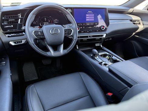 Certified 2025 Lexus RX 350 Premium w/ Convenience Package image 24