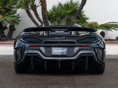 Used 2020 McLaren 600LT Spider RWD image 5
