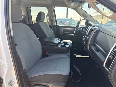 Used 2024 RAM 1500 Classic SLT image 18