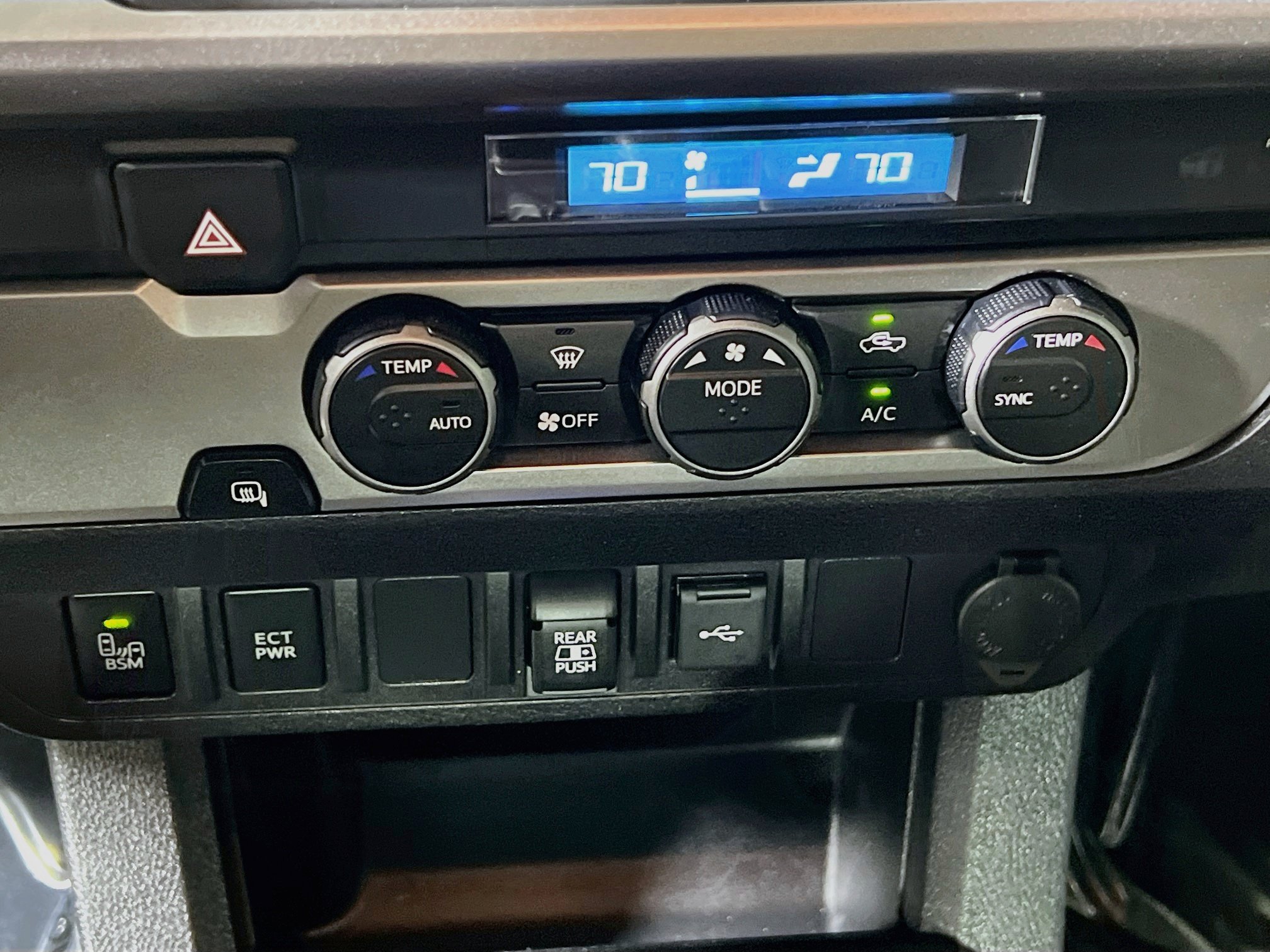Used 2023 Toyota Tacoma SR5 w/ Technology Package RWD image 26