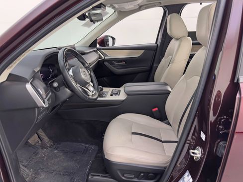 Used 2024 MAZDA CX-90 Plug-In Hybrid w/ Premium Pkg image 16