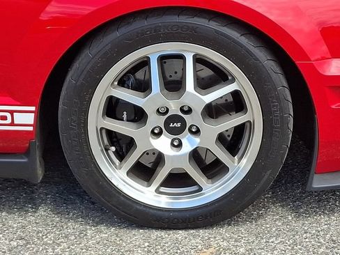 Used 2007 Ford Mustang Shelby GT500 RWD image 22