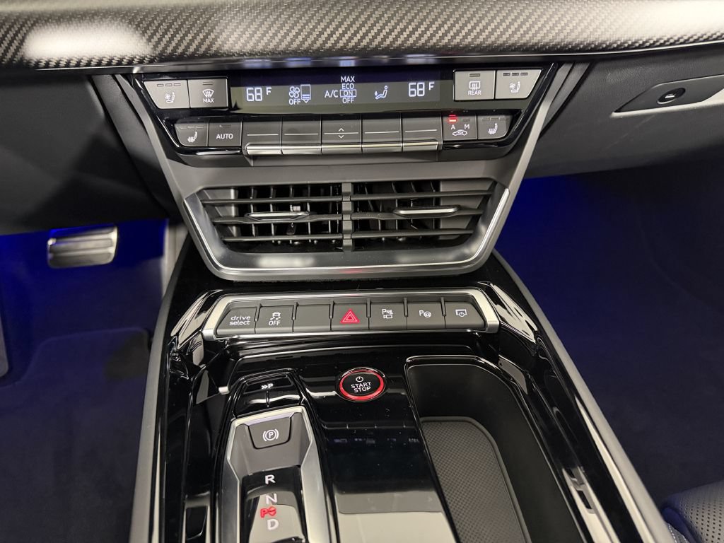 Used 2025 Audi S e-tron GT Prestige w/ Prestige Package AWD/4WD image 32