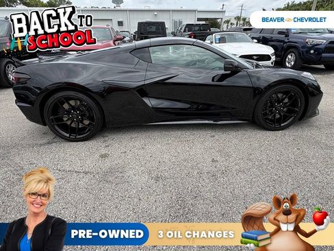 Used 2025 Chevrolet Corvette Z06 RWD image 8