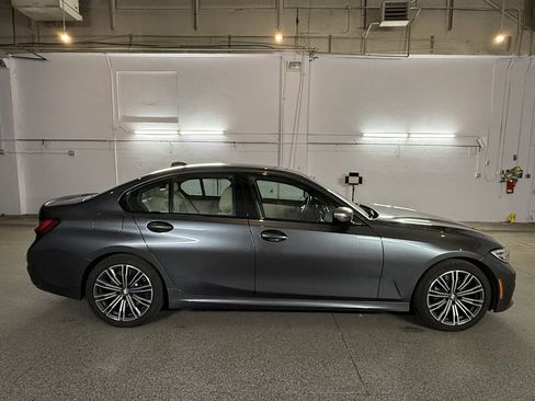 Used 2022 BMW M340i xDrive w/ Driving Assistance Package image 8