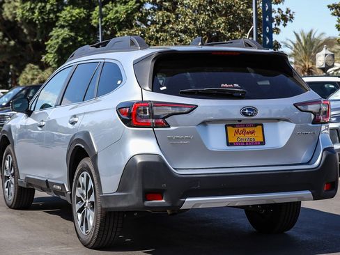 Used 2023 Subaru Outback Limited w/ Tech Package 2 image 9