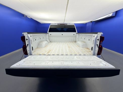 Used 2024 Chevrolet Silverado 2500 Custom w/ Custom Value Package AWD/4WD image 27