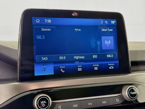 Used 2025 Ford Escape Active AWD/4WD image 19