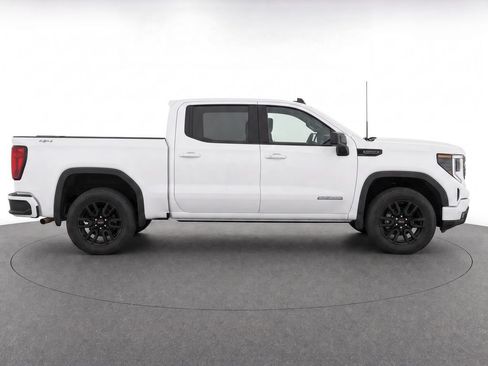 Used 2025 GMC Sierra 1500 Elevation AWD/4WD image 8