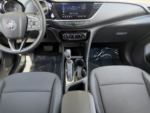 Used 2023 Buick Encore GX Select w/ Sport Touring Package FWD image 21