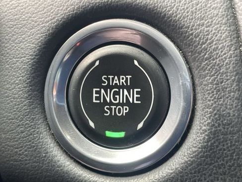 Used 2021 Chevrolet Tahoe LT image 16