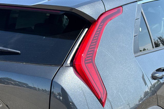 New 2026 Kia Niro EX FWD image 35