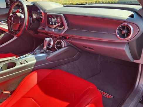 Certified 2023 Chevrolet Camaro SS image 14