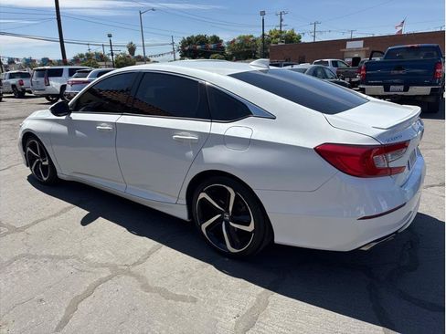 Used 2018 Honda Accord Sport image 4