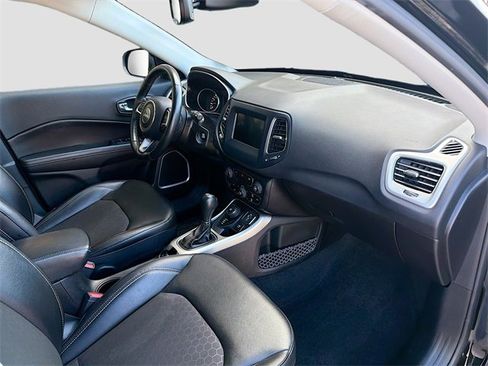 Used 2020 Jeep Compass Latitude w/ Popular Equipment Group image 13