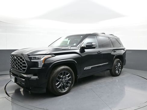 New 2025 Toyota Sequoia Platinum image 10