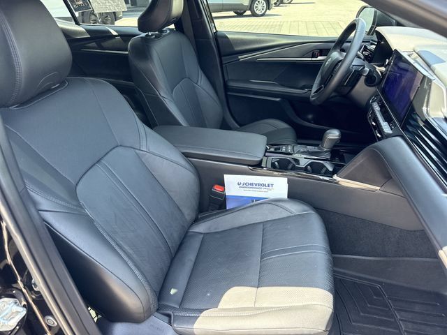 Used 2025 Toyota Camry XSE FWD image 24
