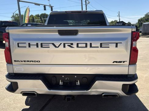 Used 2022 Chevrolet Silverado 1500 RST w/ Z71 Off-Road Package AWD/4WD image 6