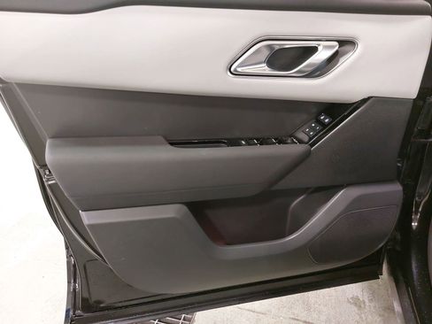 Used 2024 Land Rover Range Rover Velar Dynamic SE image 29