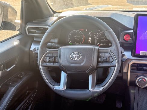 New 2026 Toyota Tacoma TRD Off-Road image 18