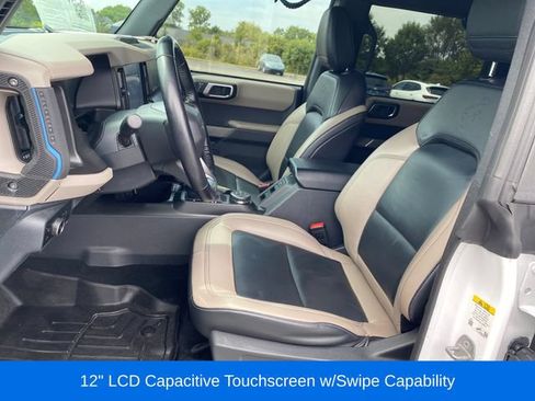 Used 2023 Ford Bronco Wildtrak AWD/4WD image 15