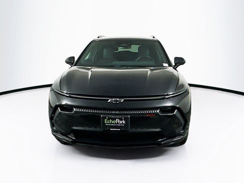 Used 2024 Chevrolet Equinox EV RS FWD image 2