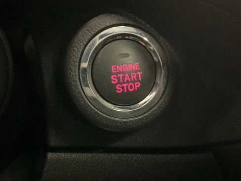 Used 2025 Subaru Ascent Bronze Edition image 19