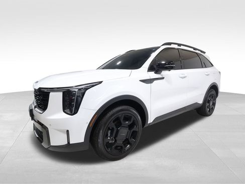 Used 2025 Kia Sorento SX image 8