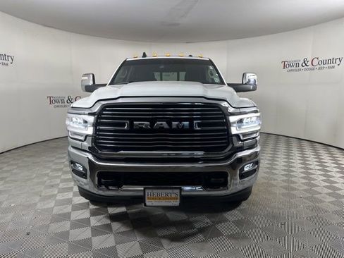 Used 2024 RAM 3500 Laramie image 2