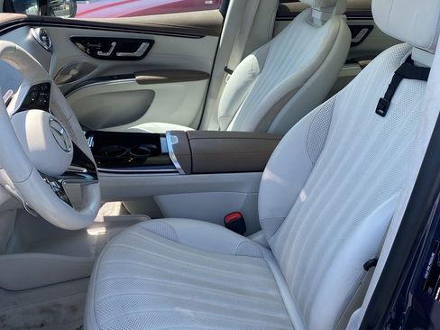 Used 2023 Mercedes-Benz EQS 450+ 4MATIC SUV w/ AMG Line Exterior Package image 6