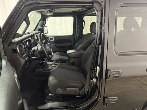 Used 2022 Jeep Wrangler Unlimited Sport S image 7