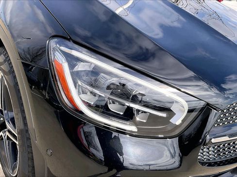Used 2022 Mercedes-Benz GLC 300 image 24
