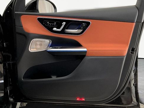 Certified 2026 Mercedes-Benz GLC 300 4MATIC image 28