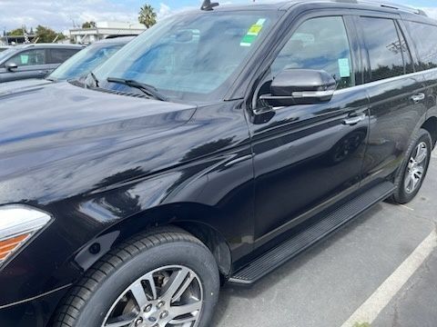 Used 2024 Ford Expedition Limited RWD image 4
