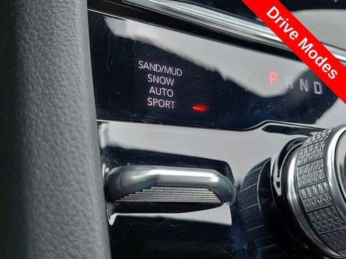 Used 2024 Jeep Grand Cherokee L Limited AWD/4WD image 21