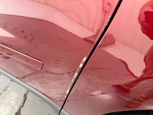 Used 2016 Chevrolet Traverse LT image 37