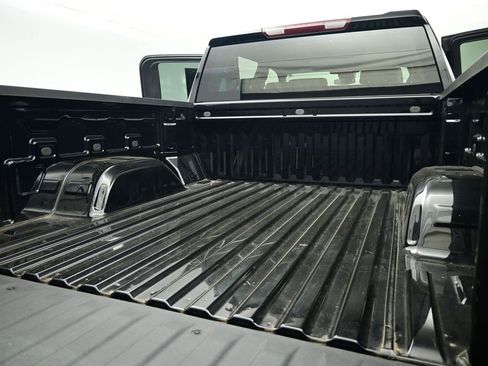 Used 2024 Chevrolet Silverado 1500 LT image 29