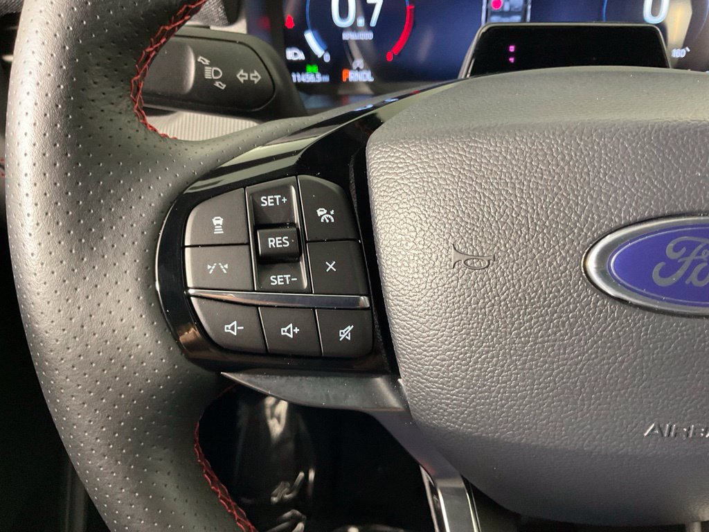 Used 2025 Ford Explorer ST-Line w/ Premium Package RWD image 22